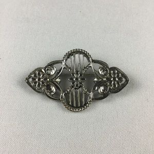 Beautiful Vintage Brooch